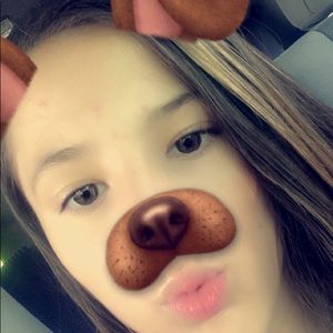 Meet your Posher, Ava